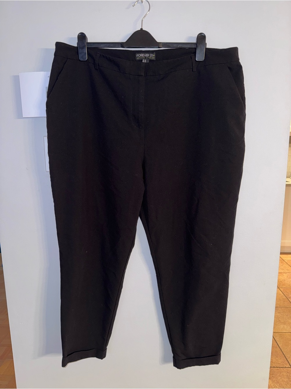 Forever 21 Black Cropped Tailored Women's Pants